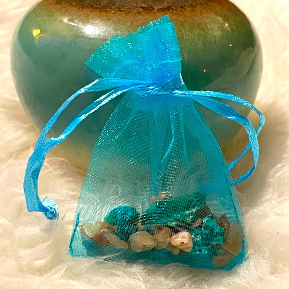 Taurus ♉️ Zodiac Bundle - Picture 4 of 4